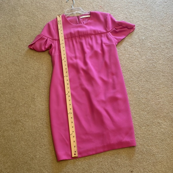 Trina Turk Jacinta Petal Sleeve Shift Dress - Picture 8 of 10